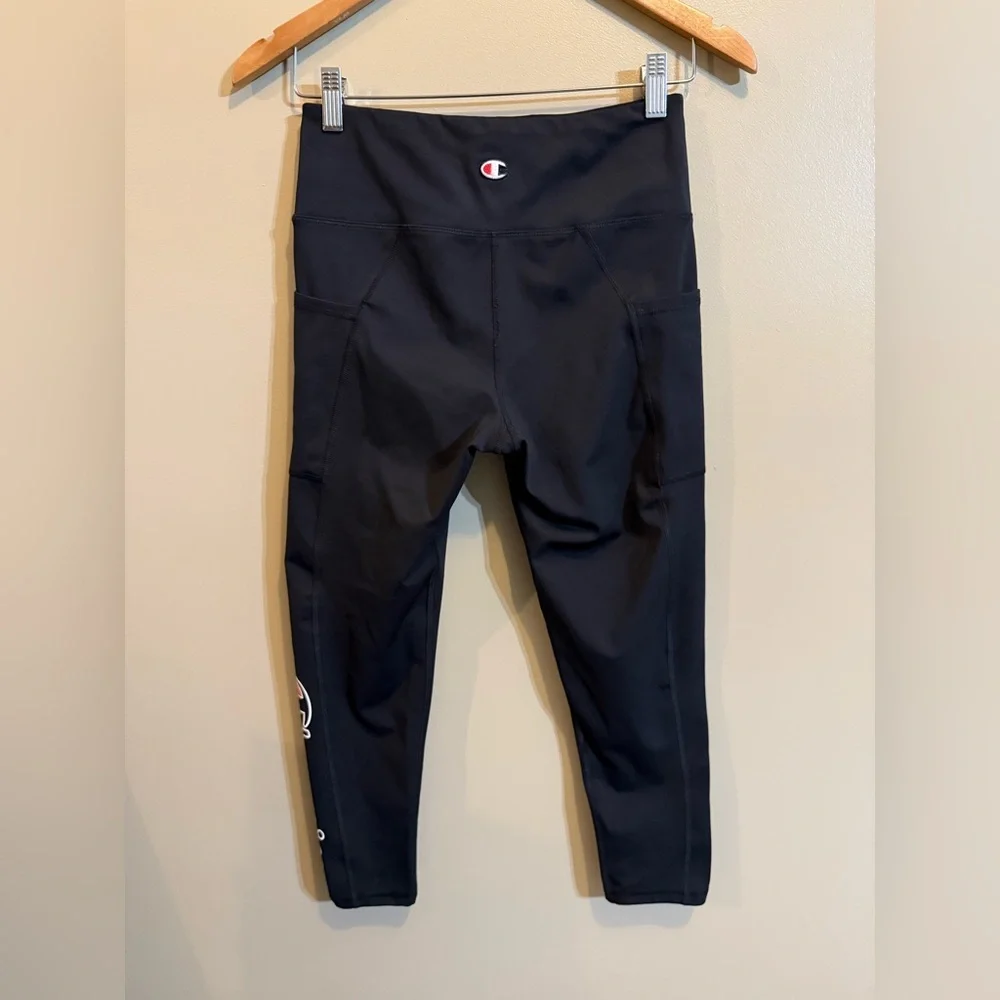 Champion Black High-Rise Leggings with Side Pockets